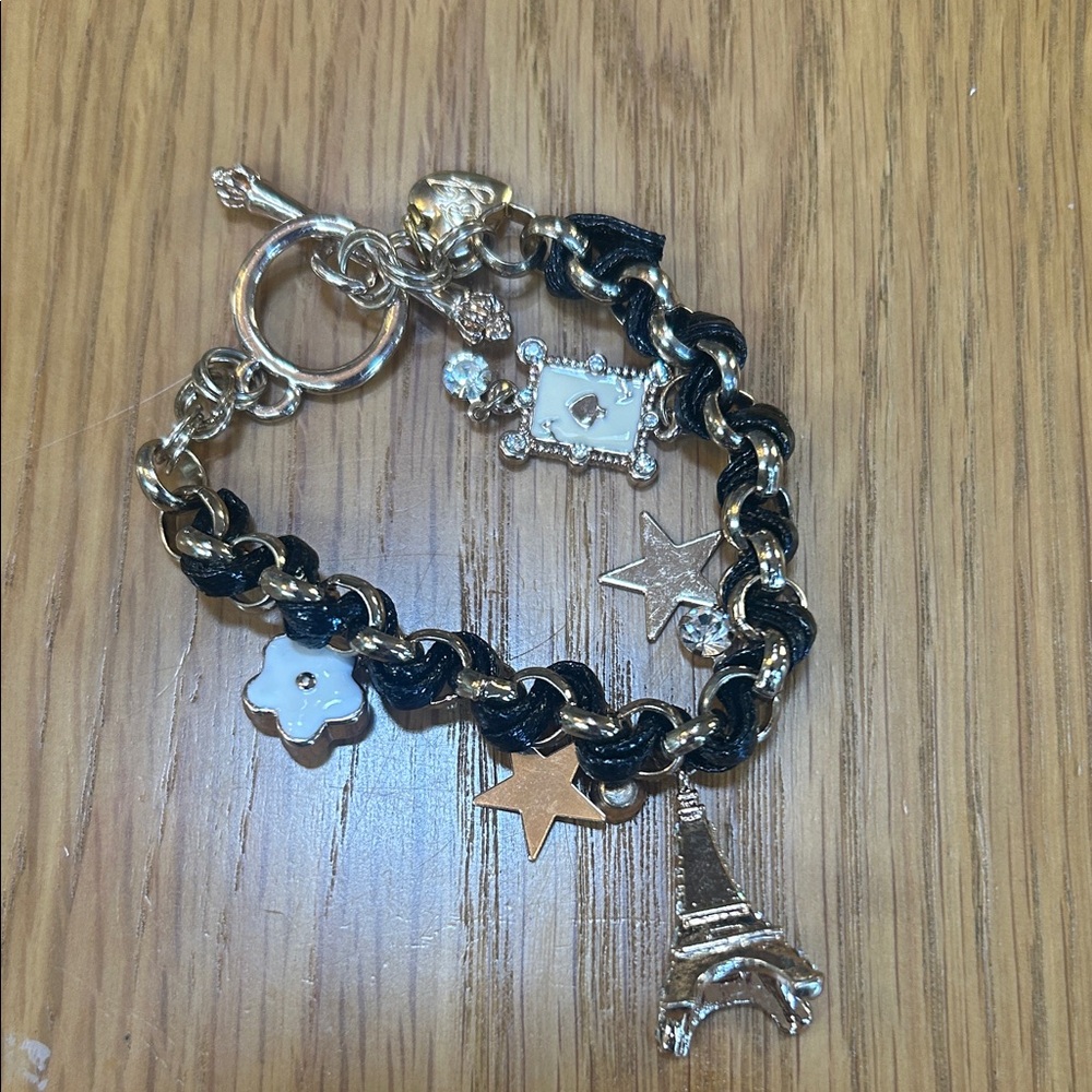 Chic Gold and Black Charm Bracelet